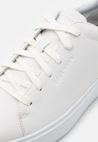 Baskets Cole Haan Grand Crosscourt En Cheveux De Veau - Taille 7.5 Femme, Sangle De Moine, Neuves Sans Boîte
