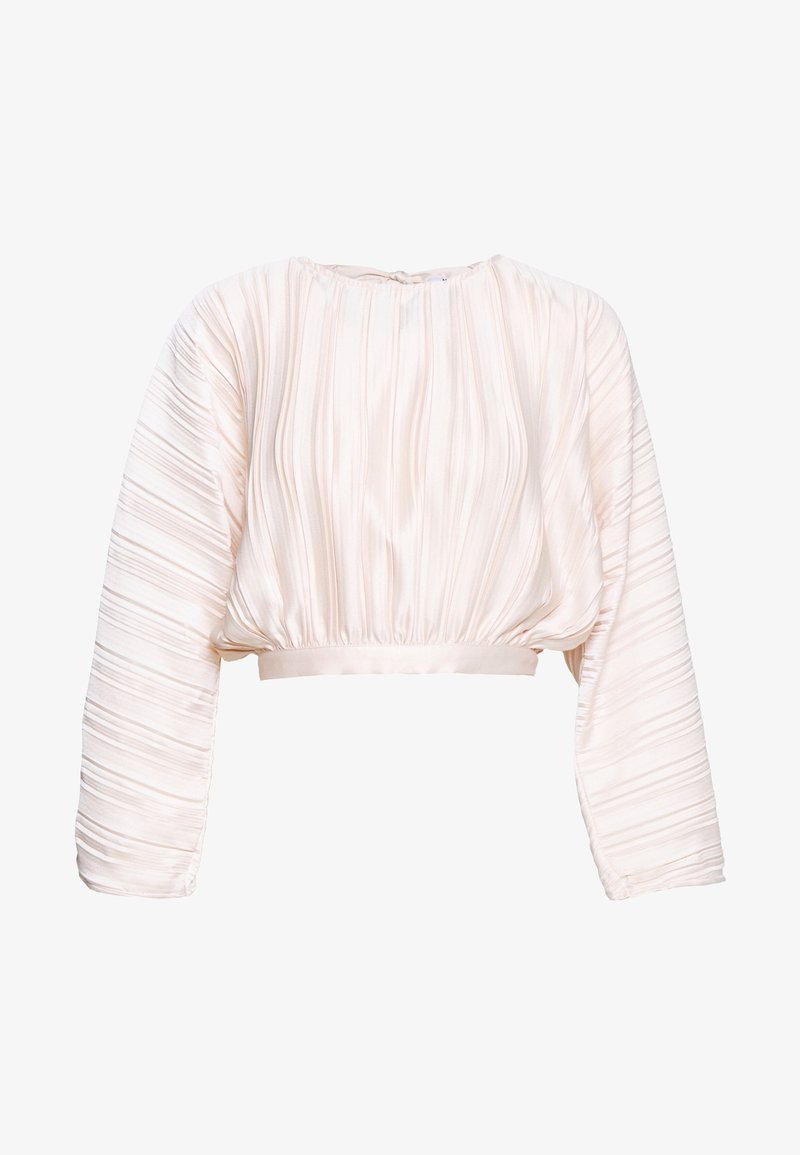 Blusa cropped rosa pallido con righe verticali testurizzate, maniche lunghe e vita arricciata, caratterizzata da un collo rotondo e un leggero lucido.