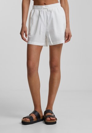 Urban Classics SEERSUCKER - Shorts - white