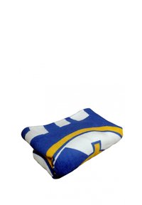 Coperta piegata blu e bianca con un design circolare giallo, caratterizzato da lettere e forme in grassetto. Texture morbida, forma rettangolare.