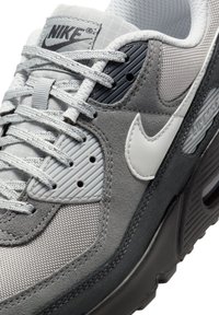 Nike Sportswear AIR MAX - Zapatillas - anthracite photon dust- smoke grey lt smoke grey black