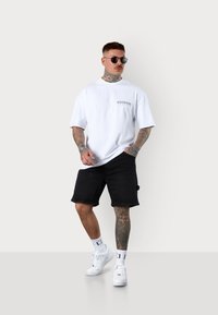 ESTEEM LOOP OVERSIZED - Basic T-shirt - white