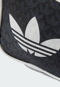 Thumbnail Image 2