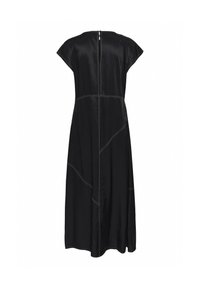 Musternatist kleit, millel on varrukateta varrukad, keskmise pikkusega disain ja kontrastsete valgete tikanditega, mis rõhutavad õmblusi ja kuju. Selja lukk sulgemiseks.