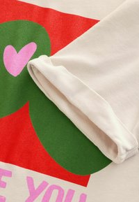 Next REGULAR FIT - VALENTINES DAY PUN GRAPHIC SHORT SLEEVE - Trükipildiga T-särk - ecru marl