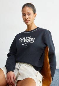 Nike Sportswear CREW - Sweatshirt - black