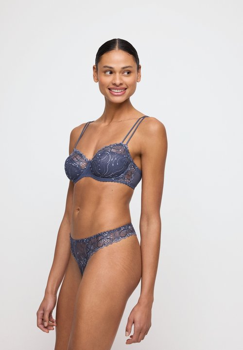 String MARIE JO L'AVENTURE - Bleu Jacquard & Bordeaux - Taille 38 - Microfibre - Neuf Étiqueté