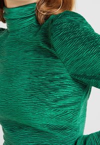 Fashion Union Vestito casual - green