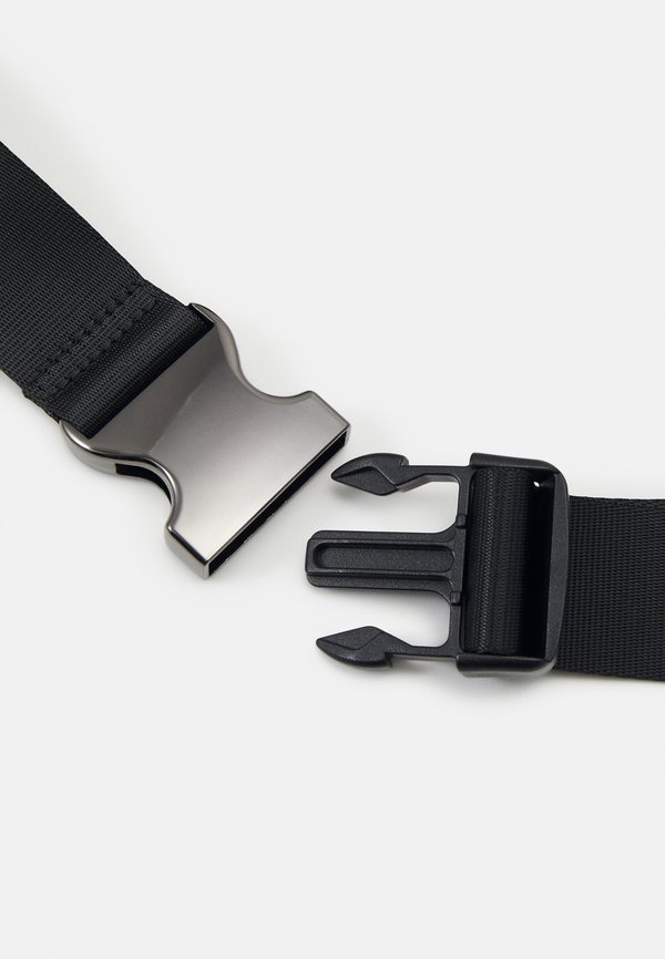 MARCENA LEO SHZ - Bum bag3