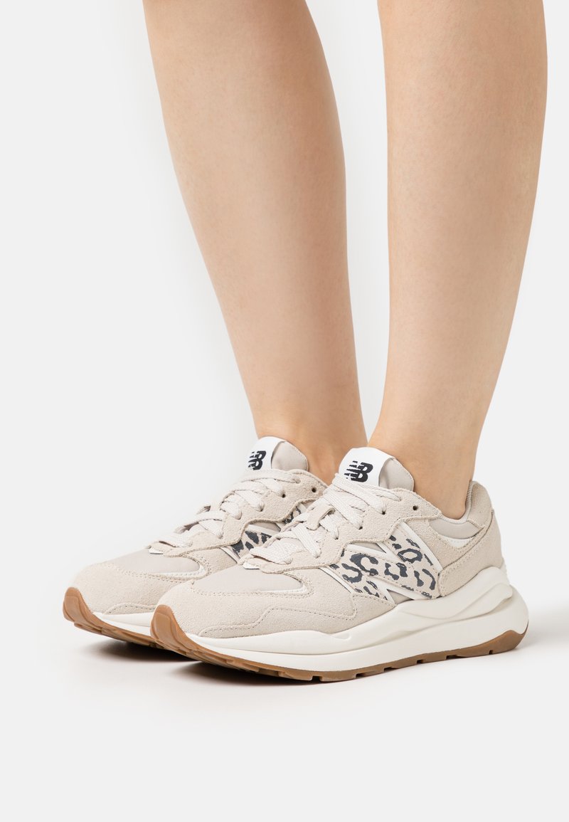 New Balance W5740 Trainers timberwolf/beige Zalando.ie