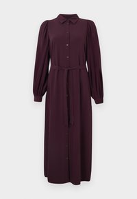 Rochie lungă, maronie, cu guler, cu un decolteu în formă de colier, cu închidere cu butoane pe față și mâneci bufante. Prezintă un cordon la talie și o textură de țesătură netedă.