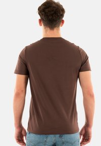 Fred Perry T-shirt basic - marron