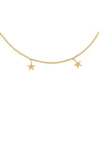 Collier en chaîne dorée présentant deux pendentifs en forme d'étoile, chacun avec un design texturé, sur une chaîne délicate.