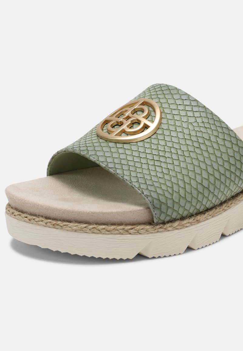 Damen Flache Pantoletten | Bugatti KIKO Pantolette flach light green/reptile/hellgrün - LM35708 Damen Flache Pantoletten | Bugatti KIKO Pantolette flach light green/reptile/hellgrün - LM35708