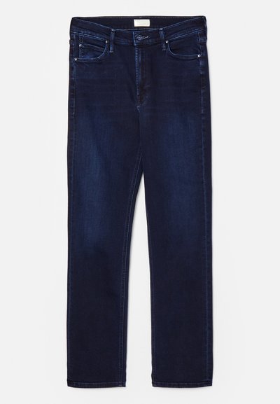 Sötétkék farmernadrág, slim fit szabással, öt zsebes kialakítással, díszvarrással és egyenes lábszárral. Gombos és cipzáras záródással rendelkezik.