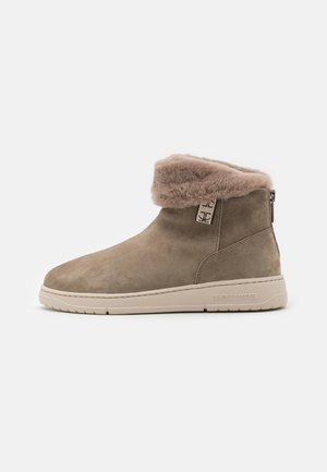 VELA ZIP - Ankle Boot - topo