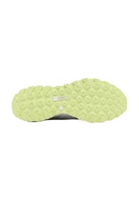 Zwarte sportieve schoen met een gestructureerde lichtgroene buitenzool, voorzien van multidirectionele noppen voor grip. Logo in het wit ingebed.