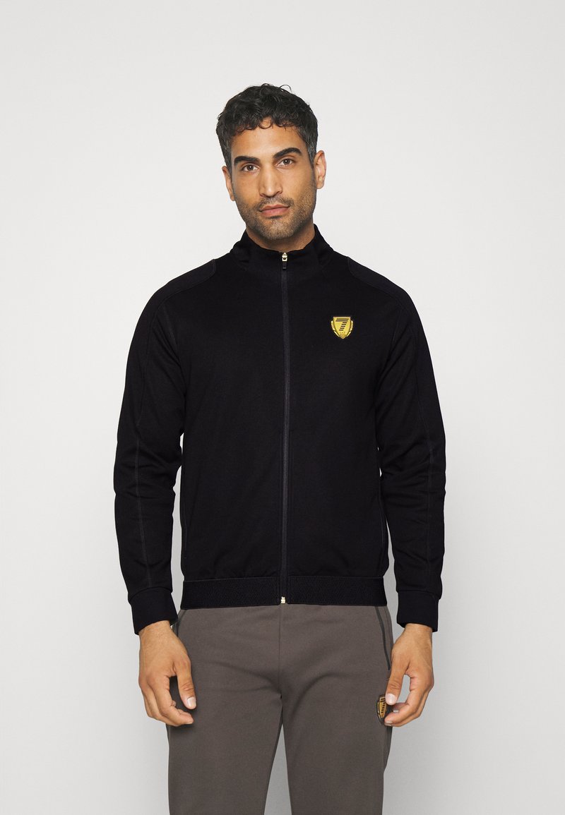 EA7 Emporio Armani SOCCER Training jacket black Zalando