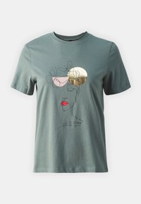 ONLKITA LIFE - Camiseta estampada - balsam green
