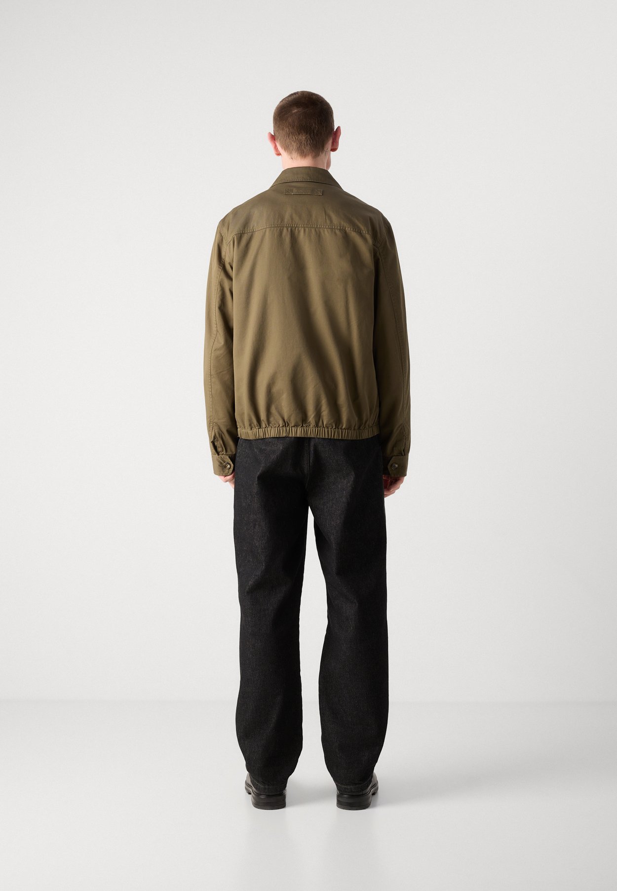 WINDCHEATER JACKET