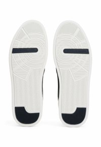 Tommy Hilfiger Trainers - ecru/desertsky