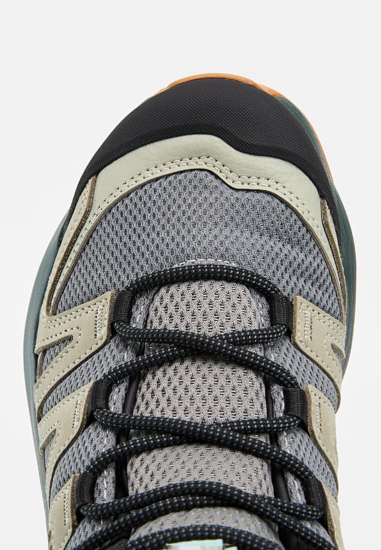 X-ADVENTURE RECON MID GTX