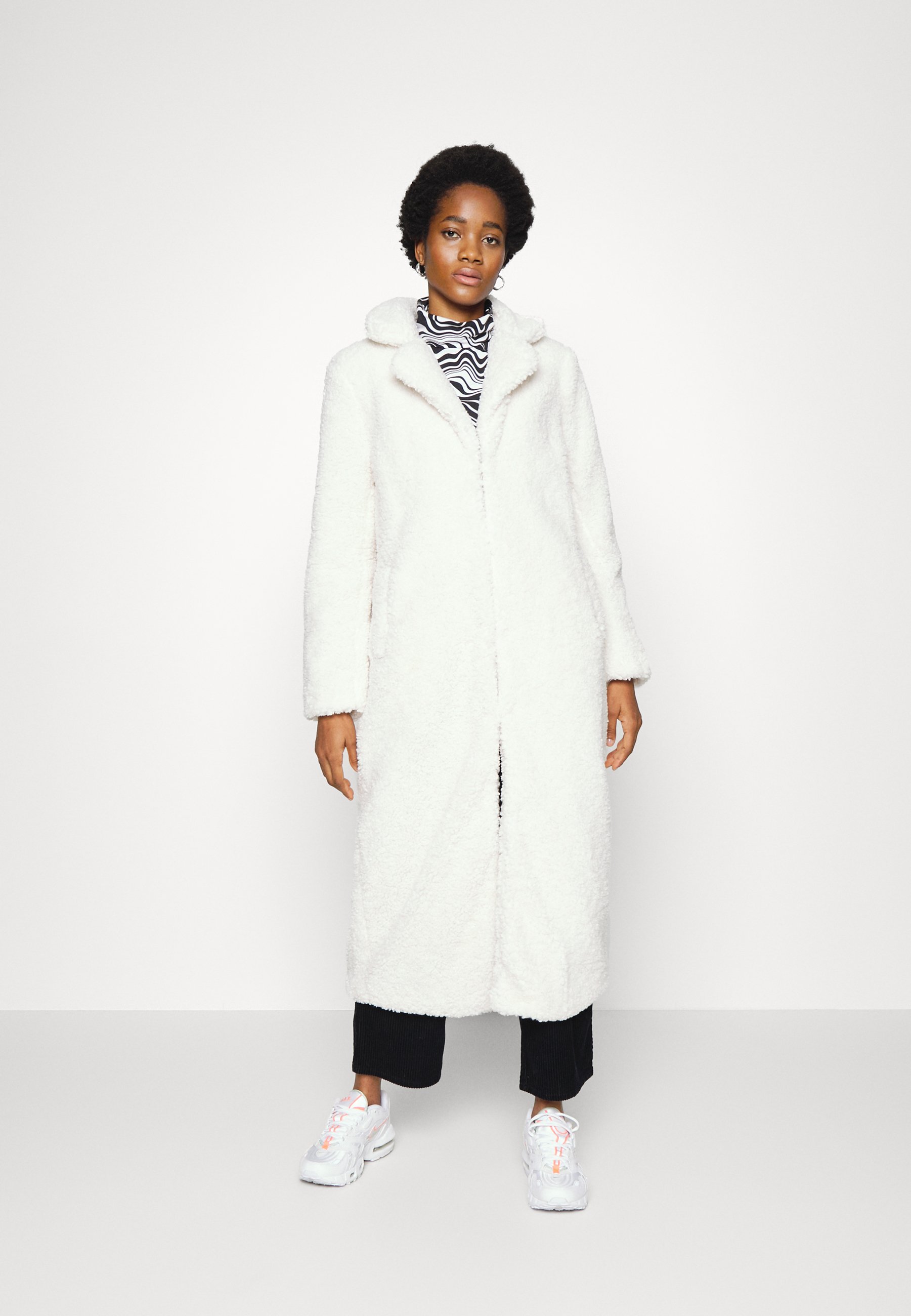 zara off white coat