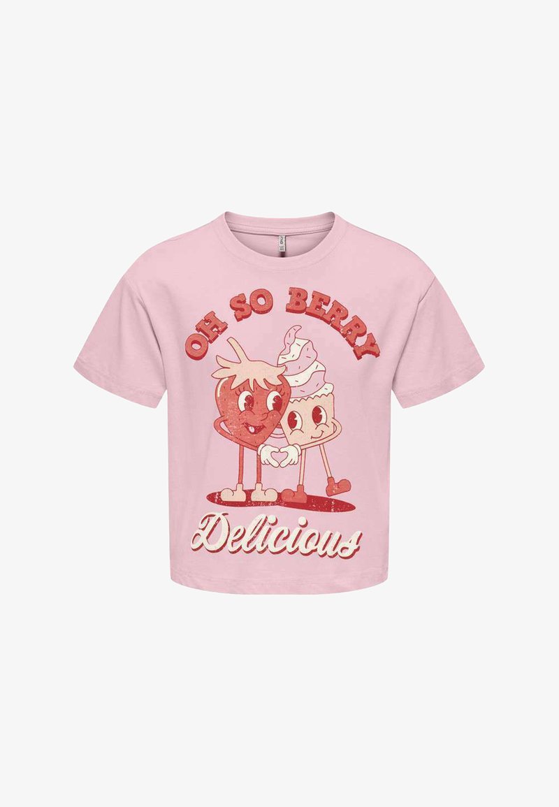 T-shirt rose clair avec une fraise dessin animé tenant la main d’un cupcake, texte « OH SO BERRY » au-dessus et « Delicious » en dessous des personnages.