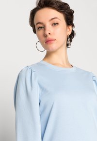 JDY JDYIVY MATHILDE DRESS - Vestido de dia - cashmere blue