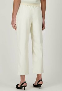 D'Auvry ALINA - Broek - ivorywhite