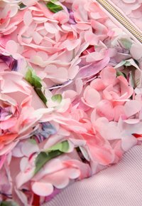 Baker by Ted Baker REGULAR FIT  - Bombera - pink