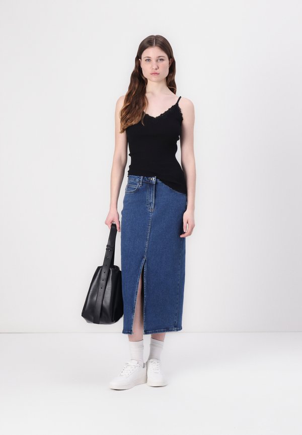 BEATHA REGULAR SINGLET - Top4