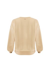 Suéter de suave tejido beige, con cuello redondo, hombros caídos, puños y dobladillo acanalados. Textura lisa, con mínima marca en la parte posterior.