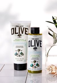 KORRES PURE GREEK OLIVE SEA SALT BODY RITUAL SET - Kroppsvård - set