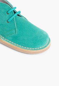 Pisamonas SAFARI  - Šněrovací kotníkové boty - verde esmeralda
