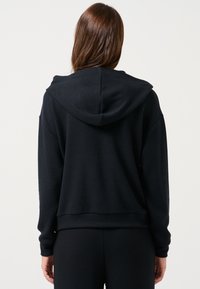 Jimmy Key STRAIGHT FIT HOODED SWEATSHIRT - Felpa con cappuccio - black