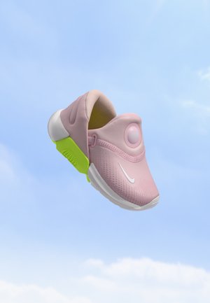 Nike Sportswear UNISEX - Baskets basses - pink foam/sail volt barely/volt white