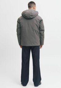 Jack & Jones MOON - Vinterjakke - volcanic ash