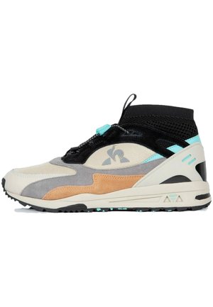 Baskets basses - beige