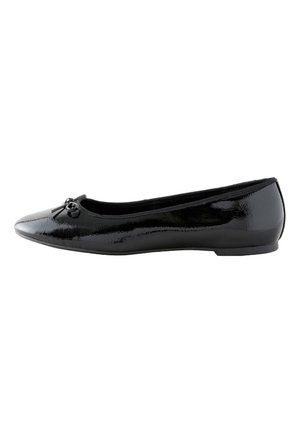 Next, Ballerinasko - new black patent