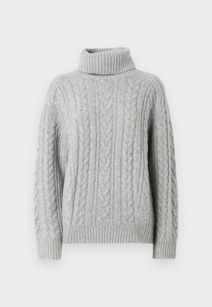 Suéter gris de punto trenzado con cuello alto tipo tortuga, puños y dobladillo acanalados, y un patrón texturizado en todo el cuerpo.