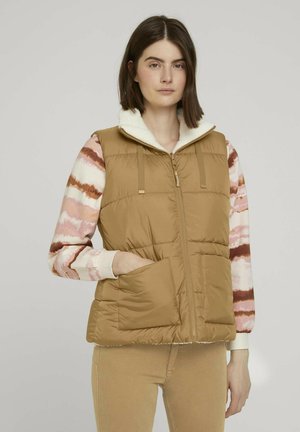 Waistcoat - soft camel