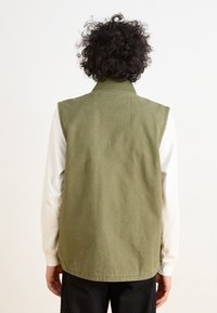 Timberland VEST - Veste sans manches - leaf green