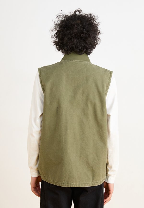 VEST - Waistcoat3