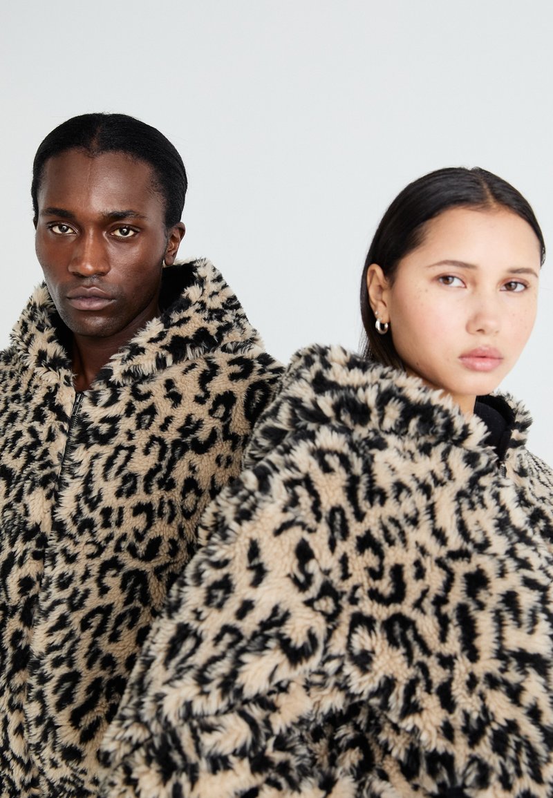Jaded London LEOPARD HOODED JACKET UNISEX - Winter jacket - multi 