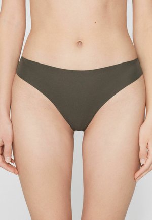 Slip bikini verde scuro in tessuto liscio ed elastico. Presenta un design minimalista con vita a media altezza e aperture per le gambe a taglio alto.