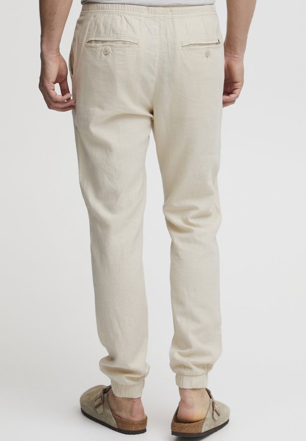 PROEYVIND LINEN MIX - Trousers - oatmeal4