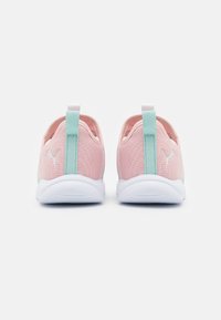Puma Zapatillas running asfalto - pink
