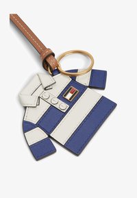 Избран, blue