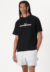 Pal Sporting Goods NEW TRADEMARK UNISEX - Apdrukāts T-krekls - black/white